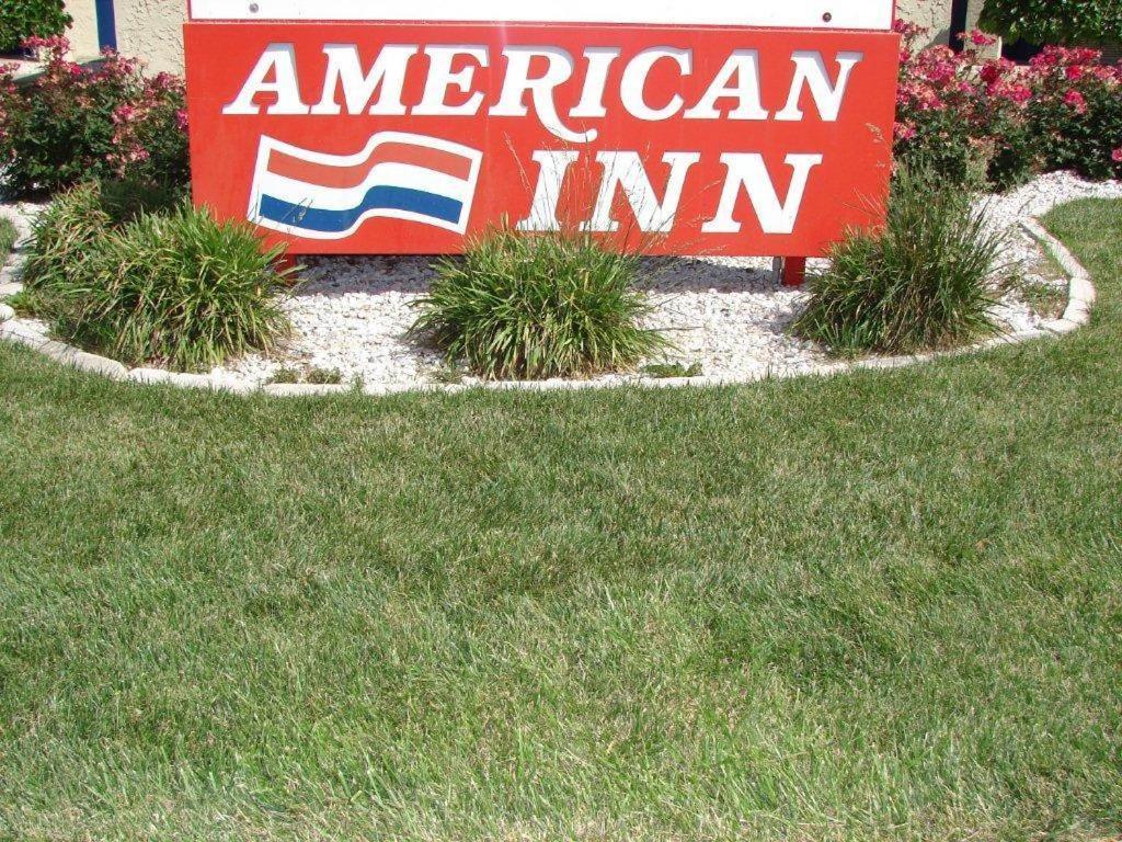 American Inn Blue Springs Εξωτερικό φωτογραφία